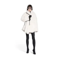 Cappotto Cocoon Wrap da Donna in Beige Chiaro