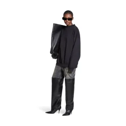 Felpa Balenciaga Oversize in Nero D&eacute;lav&eacute;