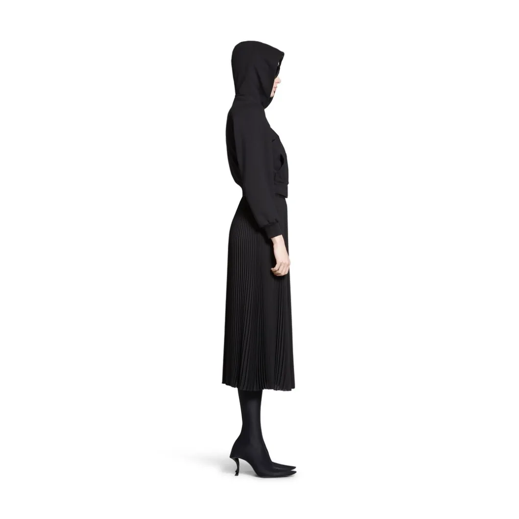 Gonna Elasticizzata da Donna in Nero