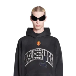 Hoodie Skater Oversize in Nero D&eacute;lav&eacute;