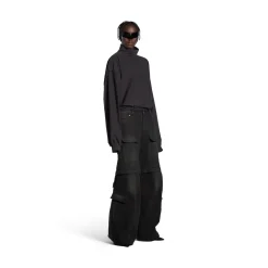 Pantaloni Flared Cargo in Nero