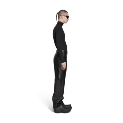 Pantaloni Medium Fit in Nero