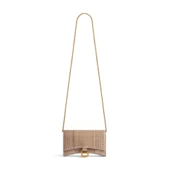Portafoglio Con Catena Hourglass Con Lavorazione Coccodrillo  da Donna in Marrone