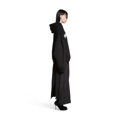 Round Hoodie Back Flip Oversize in Nero/bianco