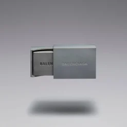 Sapone in Grigio Scuro
