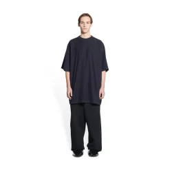 T-shirt Balenciaga Tab Oversized da Donna in Nero
