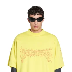 T-shirt Darkwave Oversize in Giallo/rosso